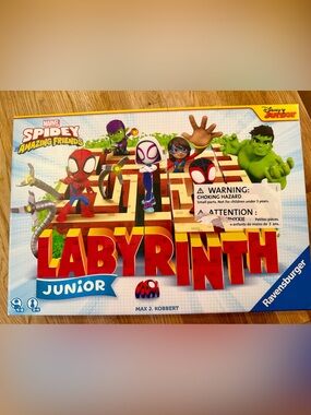 Marvel Spider-Verse Labyrinth Junior Game - Colorful Red/Blue Packaging